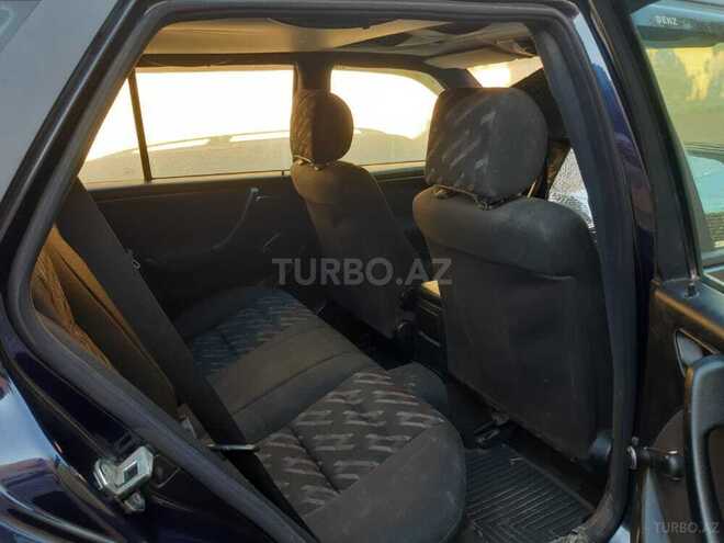 Mercedes C 200 2000, 250,000 km - 2.0 l - Bakı