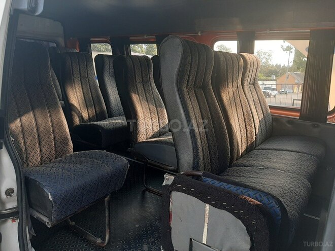 Ford Transit 1999, 400,000 km - 2.5 л - Qax