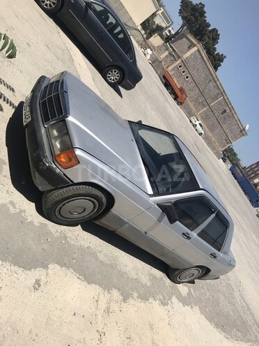 Mercedes 190 1989, 399,900 km - 2.0 l - Bakı