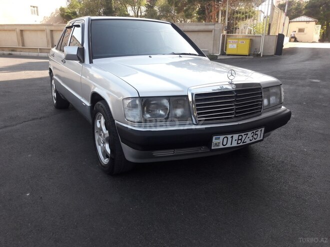 Mercedes 190 1990, 285,326 km - 2.0 l - Bakı