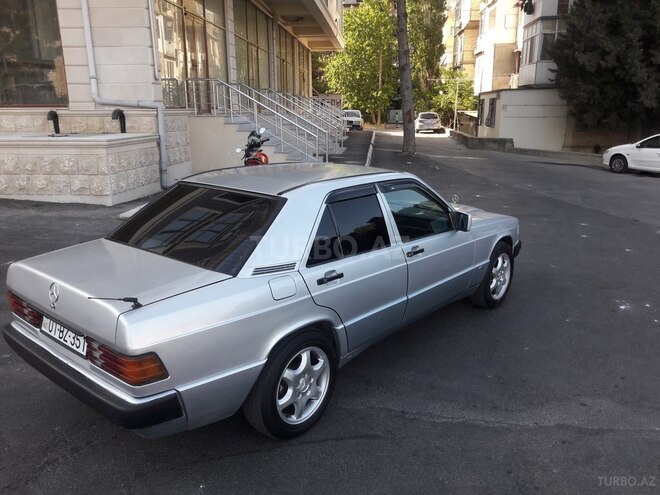 Mercedes 190 1990, 285,326 km - 2.0 l - Bakı