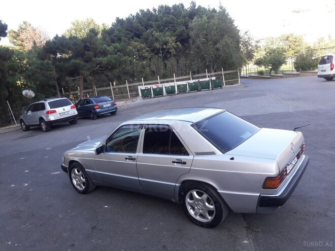 Mercedes 190 1990, 285,326 km - 2.0 l - Bakı