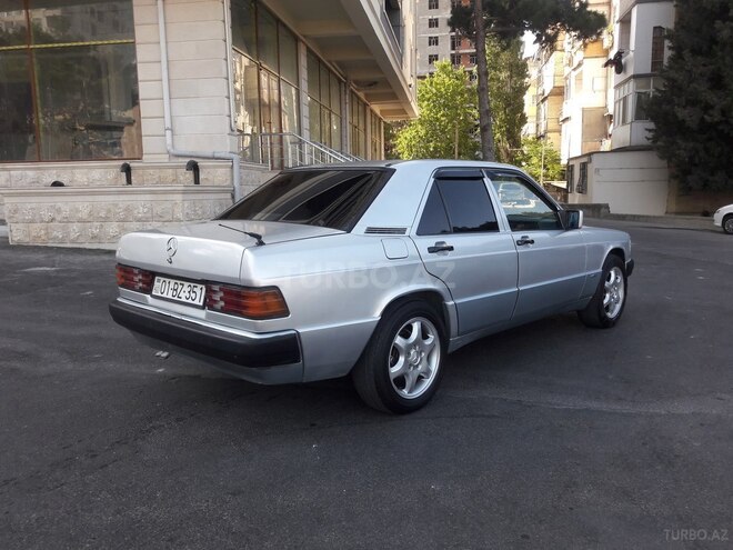 Mercedes 190 1990, 285,326 km - 2.0 l - Bakı