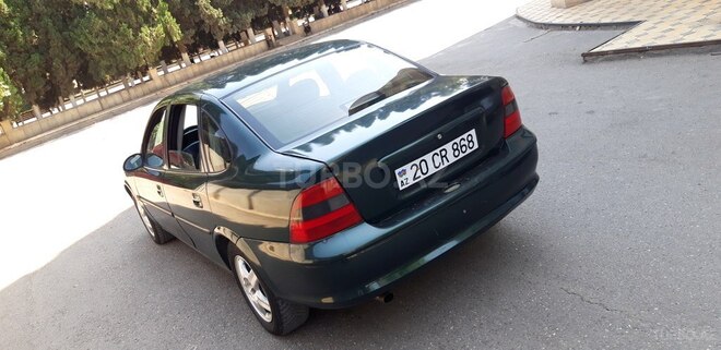 Opel Vectra 1998, 285,000 km - 1.8 л - Gəncə