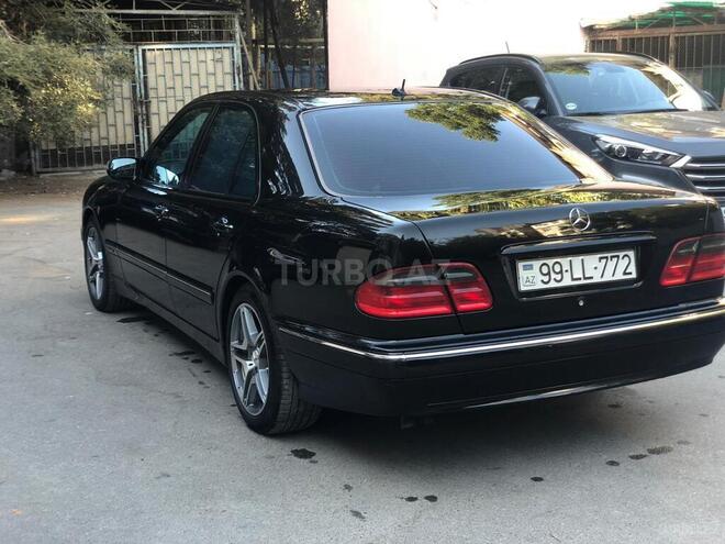 Mercedes E 280 2000, 264,000 km - 2.8 л - Bakı