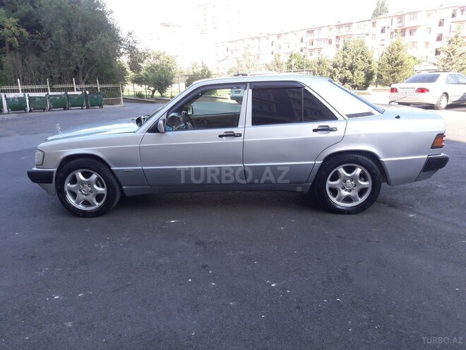 Mercedes 190 1990, 285,326 km - 2.0 l - Bakı