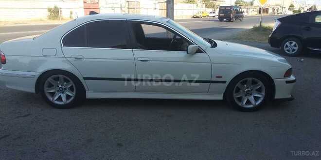 BMW 528 1998, 329,700 km - 2.8 l - Bakı