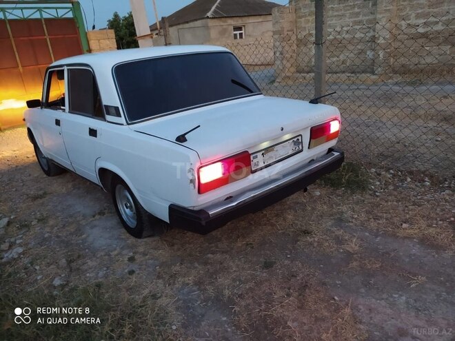 LADA (VAZ) 2107 1998, 100,000 km - 1.6 l - Şabran