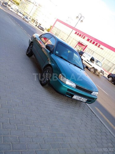 Toyota Corolla 1996, 365,600 km - 1.6 л - Bakı