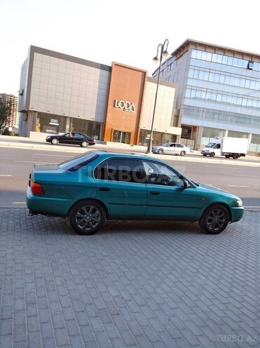 Toyota Corolla 1996, 365,600 km - 1.6 л - Bakı