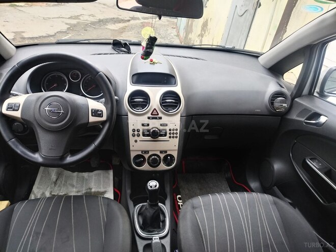 Opel Corsa 2007, 210,000 km - 1.3 л - Bakı