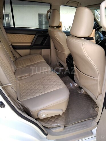 Toyota Prado 2010, 185,500 km - 2.7 л - Bakı
