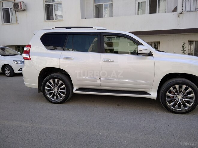 Toyota Prado 2010, 185,500 km - 2.7 л - Bakı