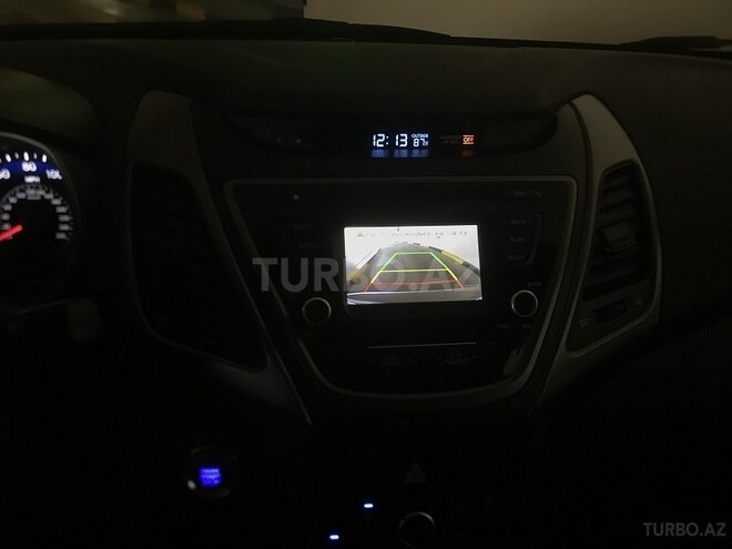 Hyundai Elantra 2015, 29,000 km - 1.8 л - Bakı