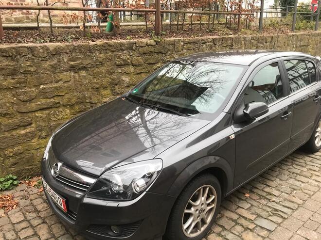 Opel Astra 2009, 213,000 km - 1.4 л - Mingəçevir