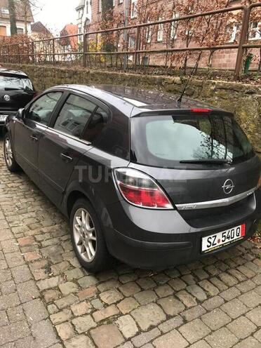 Opel Astra 2009, 213,000 km - 1.4 л - Mingəçevir