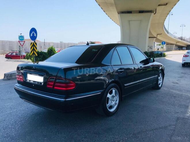 Mercedes E 200 2001, 189,000 km - 2.0 l - Bakı