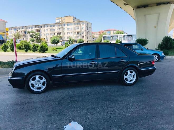 Mercedes E 200 2001, 189,000 km - 2.0 l - Bakı
