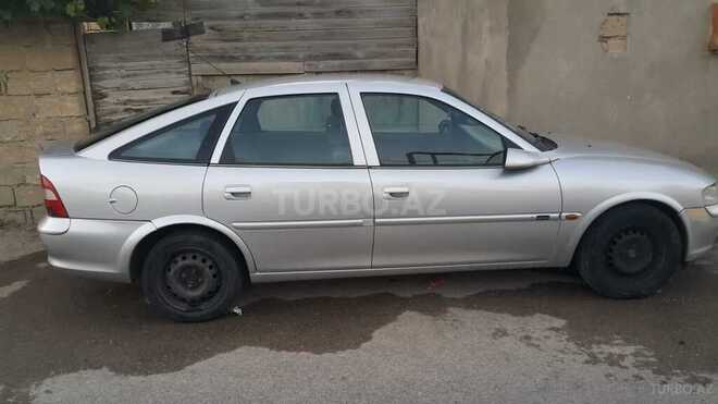 Opel Vectra 1996, 298,750 km - 1.8 l - Bakı