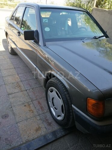 Mercedes 190 1991, 359,612 km - 2.0 l - Bakı