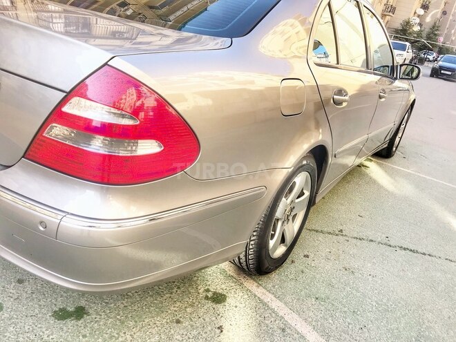 Mercedes E 320 2003, 341,582 km - 3.2 l - Xırdalan