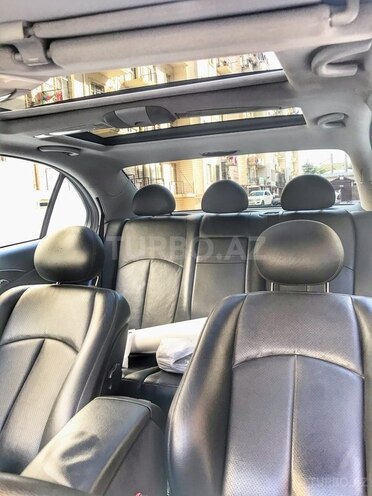 Mercedes E 320 2003, 341,582 km - 3.2 l - Xırdalan