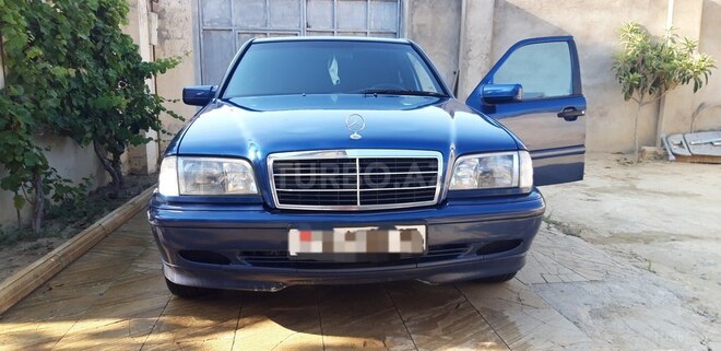 Mercedes C 180 2000, 296,000 km - 1.8 l - Bakı