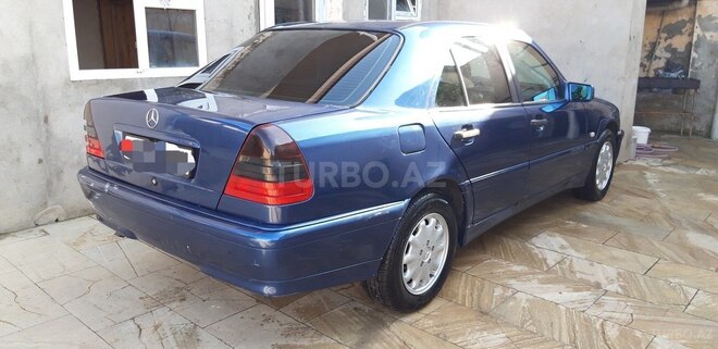 Mercedes C 180 2000, 296,000 km - 1.8 l - Bakı