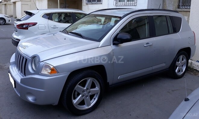 Jeep Compass 2008, 133,000 km - 2.4 л - Bakı