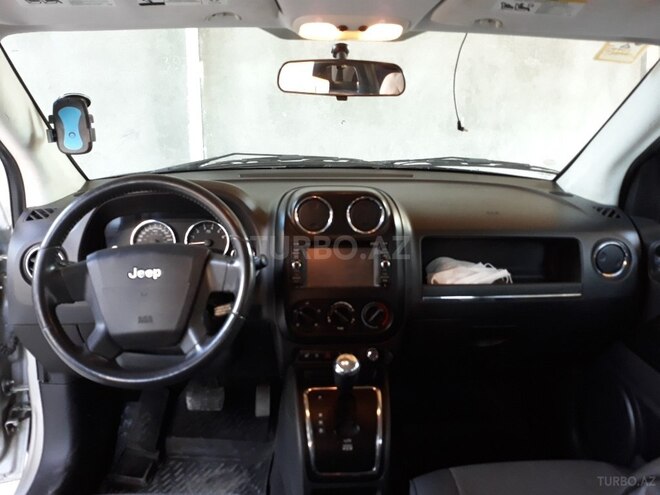 Jeep Compass 2008, 133,000 km - 2.4 л - Bakı