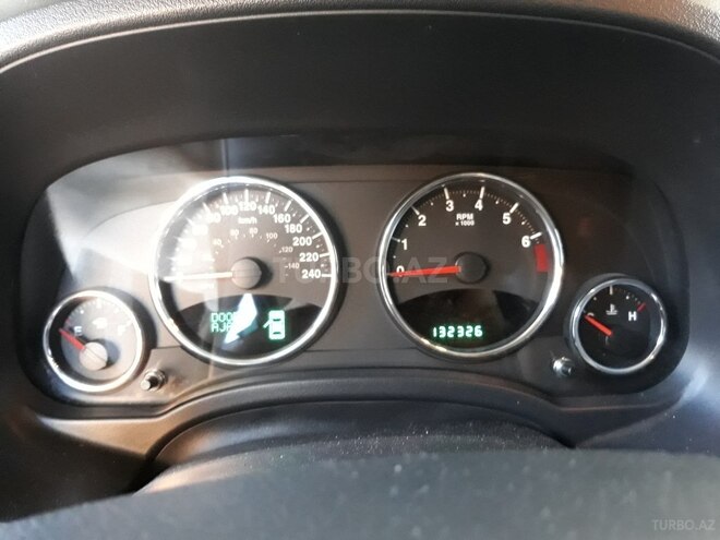 Jeep Compass 2008, 133,000 km - 2.4 л - Bakı