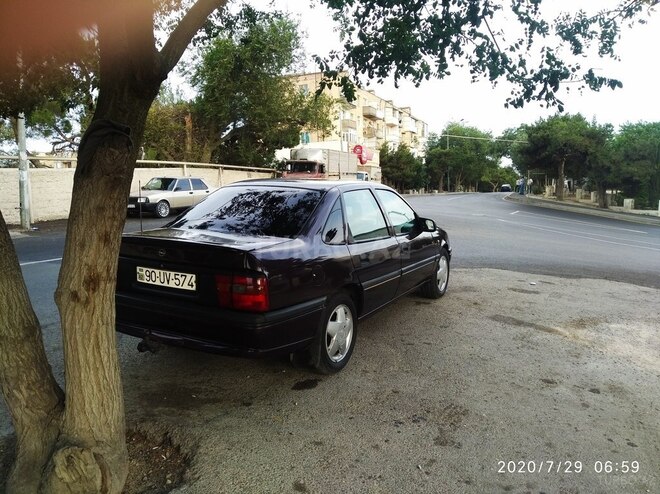 Opel Vectra 1995, 200,000 km - 2.0 l - Bakı