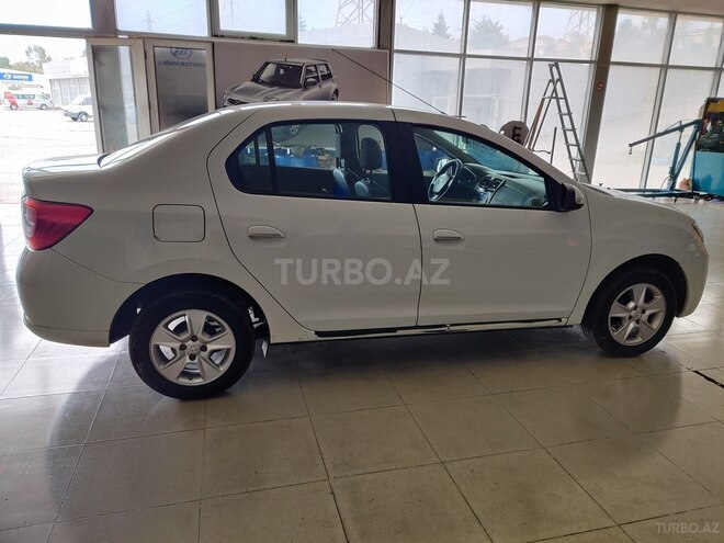 Renault Logan 2015, 316,000 km - 1.6 l - Bakı