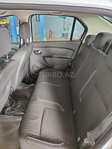 Renault Logan 2015, 316,000 km - 1.6 l - Bakı