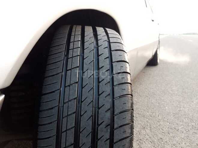 Mercedes E 200 1994, 367,329 km - 2.0 л - Bakı