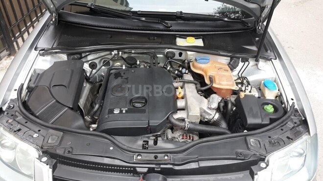 Volkswagen Passat 2002, 280,000 km - 1.8 l - Bakı