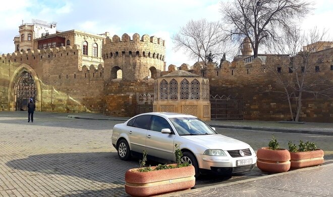 Volkswagen Passat 2002, 280,000 km - 1.8 l - Bakı