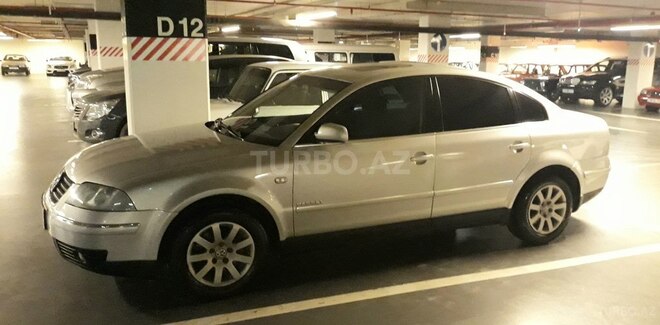 Volkswagen Passat 2002, 280,000 km - 1.8 l - Bakı