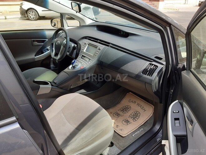 Toyota Prius 2013, 134,474 km - 1.8 l - Bakı