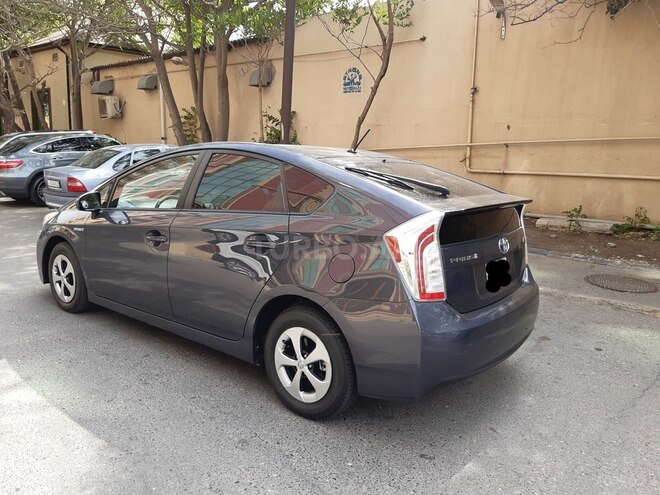 Toyota Prius 2013, 134,474 km - 1.8 l - Bakı