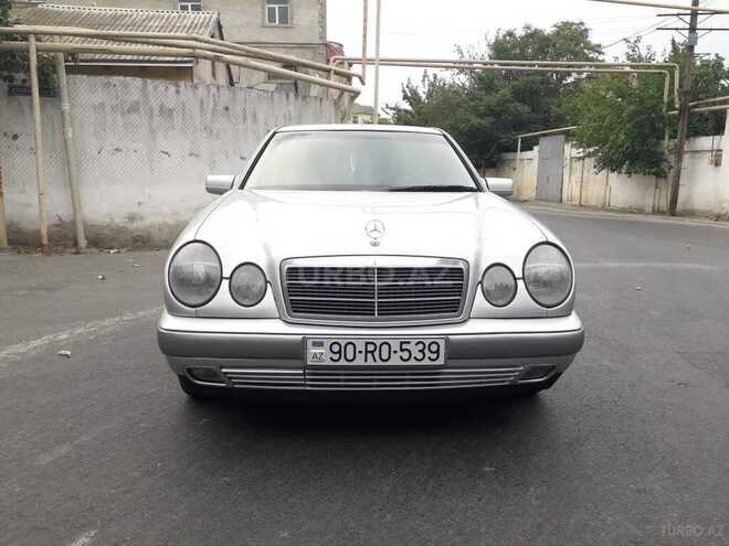 Mercedes E 220 1998, 325,000 km - 2.2 l - Bakı