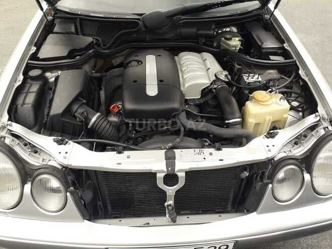 Mercedes E 220 1998, 325,000 km - 2.2 l - Bakı