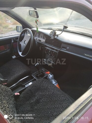 Mercedes 190 1992, 235,000 km - 1.8 л - Bakı