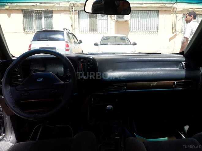 Ford  1991, 351,725 km - 1.8 l - Bakı