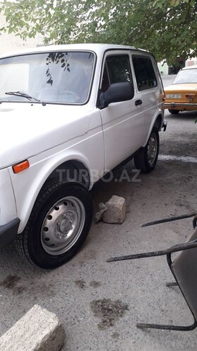 LADA (VAZ) Niva 1982, 275,000 km - 1.7 l - Ucar