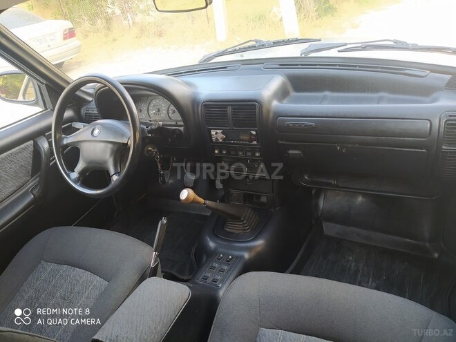 GAZ 3110 2004, 126,000 km - 2.4 l - Sumqayıt