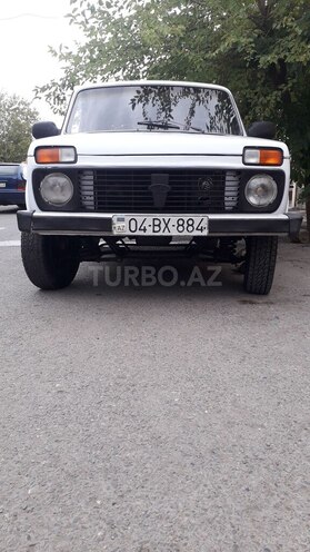 LADA (VAZ) Niva 1982, 275,000 km - 1.7 l - Ucar