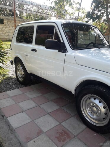 LADA (VAZ) Niva 1982, 275,000 km - 1.7 l - Ucar