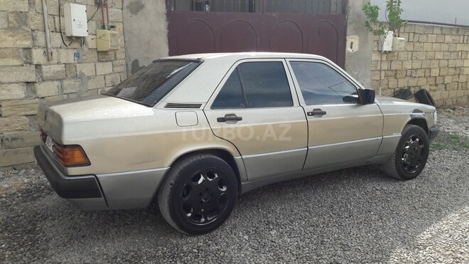 Mercedes 190 1990, 367,320 km - 1.8 l - Sumqayıt