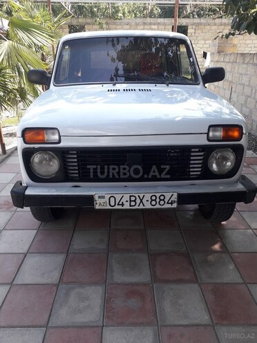 LADA (VAZ) Niva 1982, 275,000 km - 1.7 l - Ucar